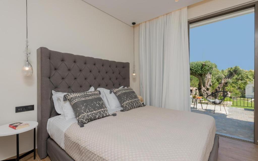 Eptanisos Beachfront Suites Zante Keri Екстериор снимка